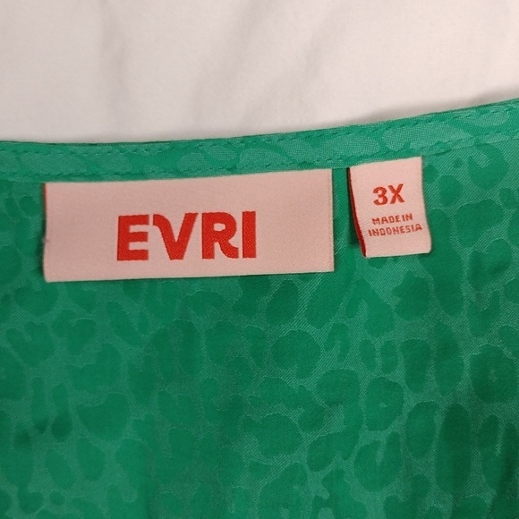 Evri women's top size 3X - Picture 2 of 10